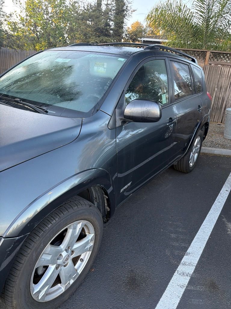 Used 2006 Black Toyota Sport image 2