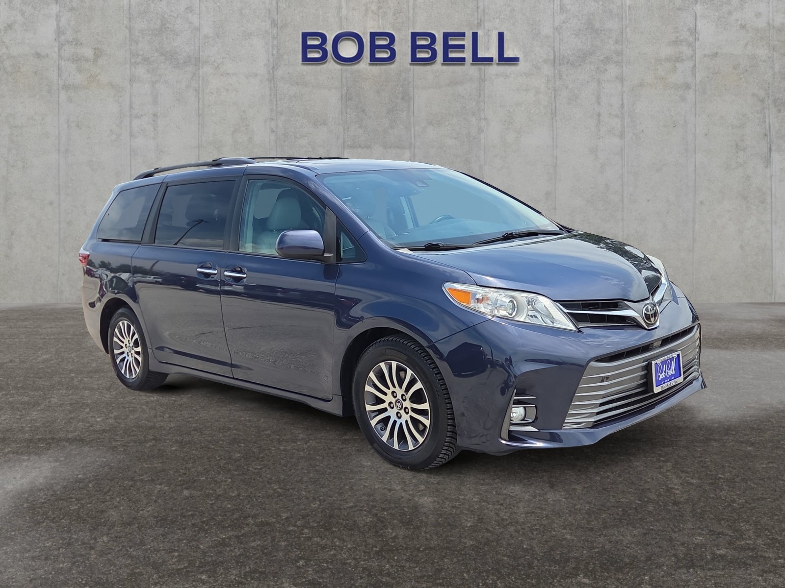 2018 Toyota Sienna XLE - Photo 7