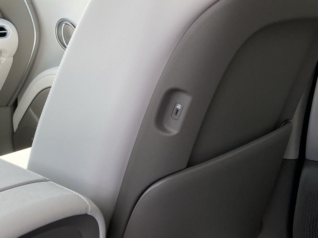 New 2026 Pacific Sapphire Hyundai Blue SEL Premium 7P image 32