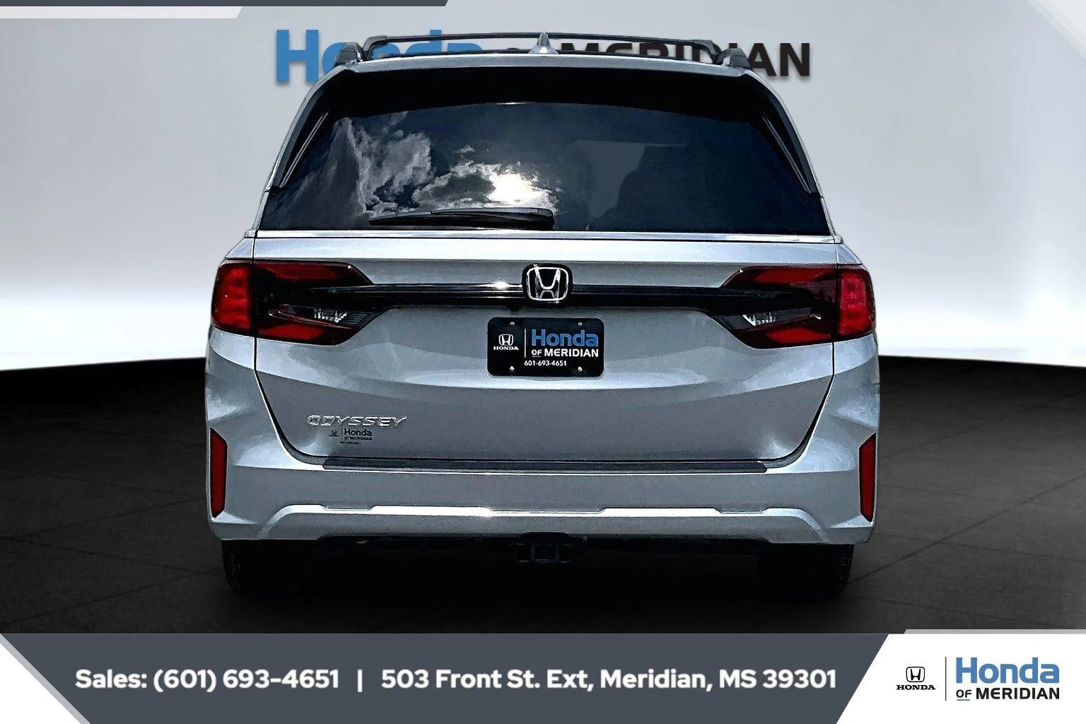 New 2026 Solar Silver Metallic Honda EX-L image 4