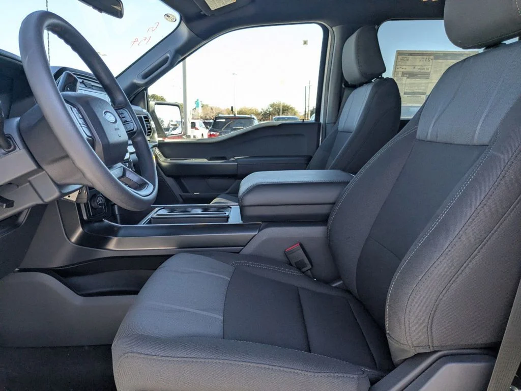 New 2026 Oxford White Ford STX image 20