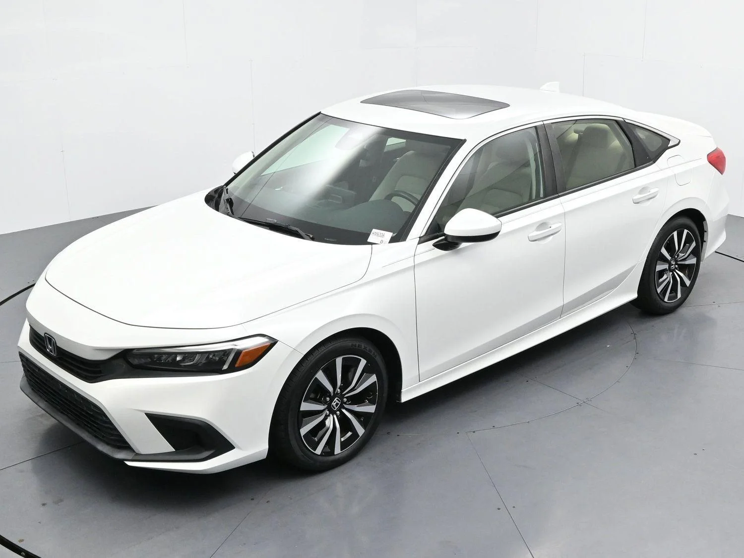 Used 2022 Platinum White Pearl Honda EX image 40