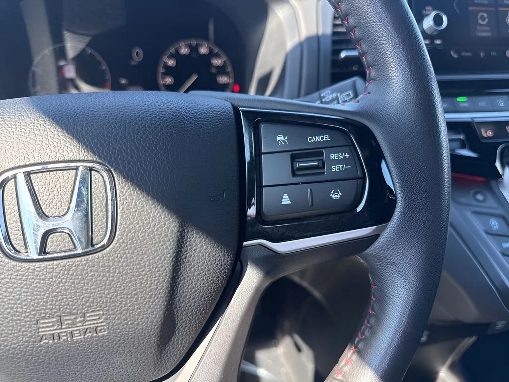 Used 2025 White Honda Sport-L image 18