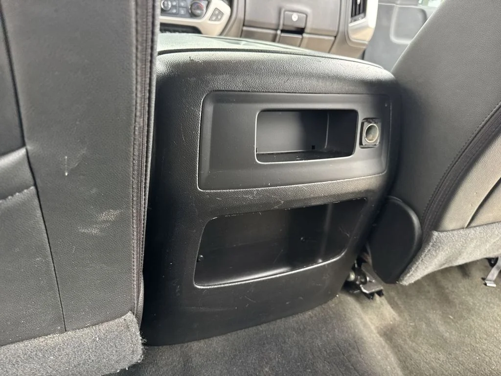 Used 2018 Blue Metallic GMC SLT image 37