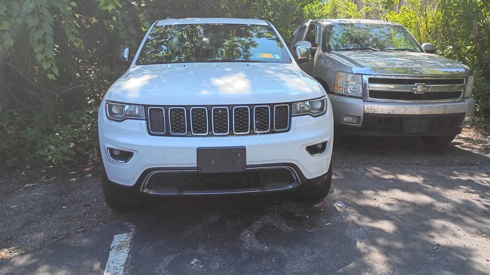 Used 2020 Bright White Clearcoat Jeep Limited image 3