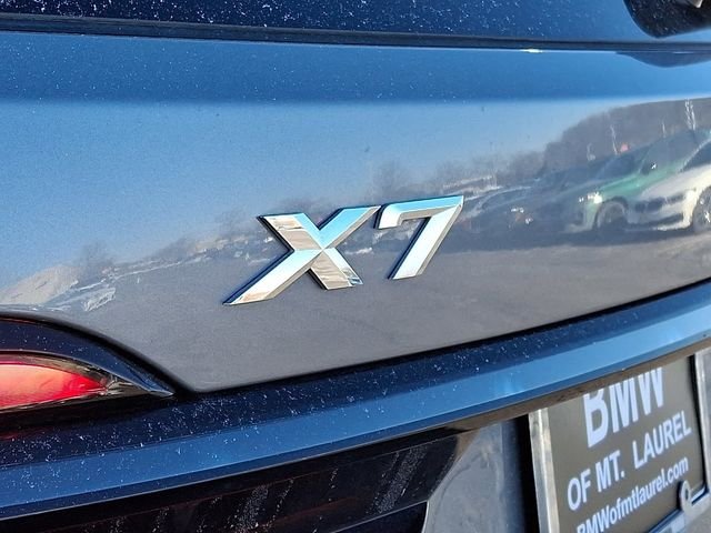 Used 2026 Skyscraper Grey Metallic BMW xDrive40i image 21