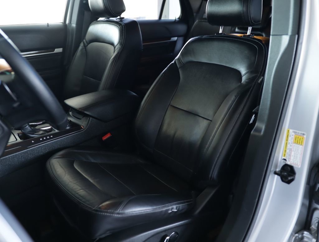 2016 Ford Explorer Limited - Photo 23