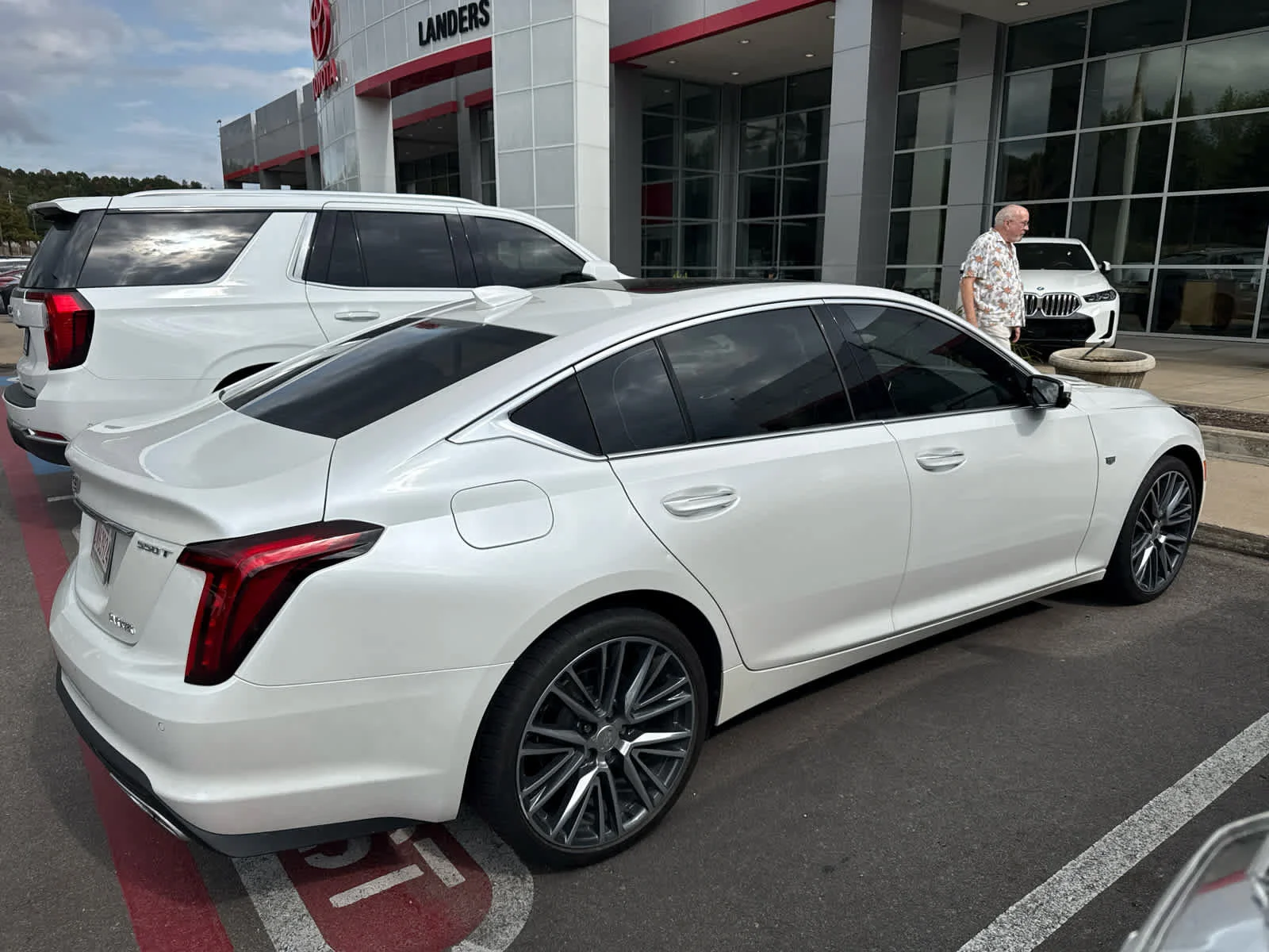 Used 2024 Crystal White Tricoat Cadillac Premium Luxury image 4