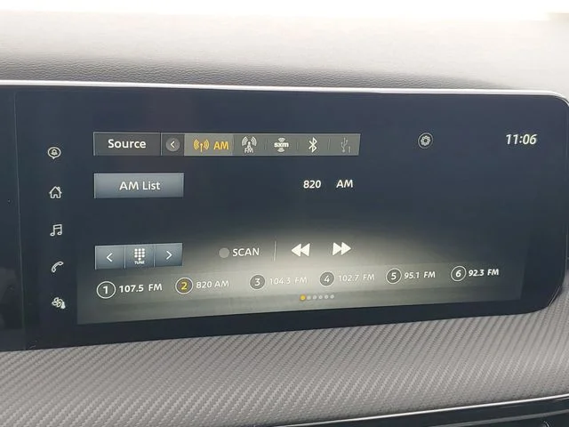 Certified Used 2025 White Nissan SR image 24