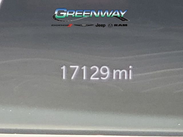 Used 2025 White Jeep Limited image 26