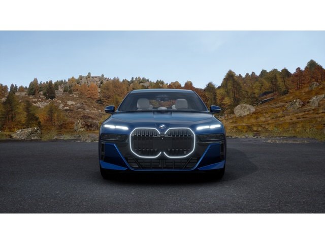 New 2026 Tanzanite Blue II Metallic BMW 740i xDrive image 3