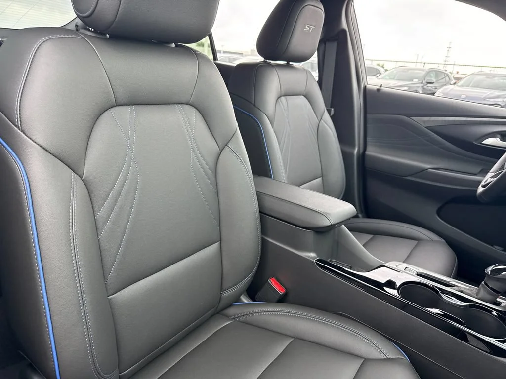 2026 Buick Envista Sport Touring - Photo 37