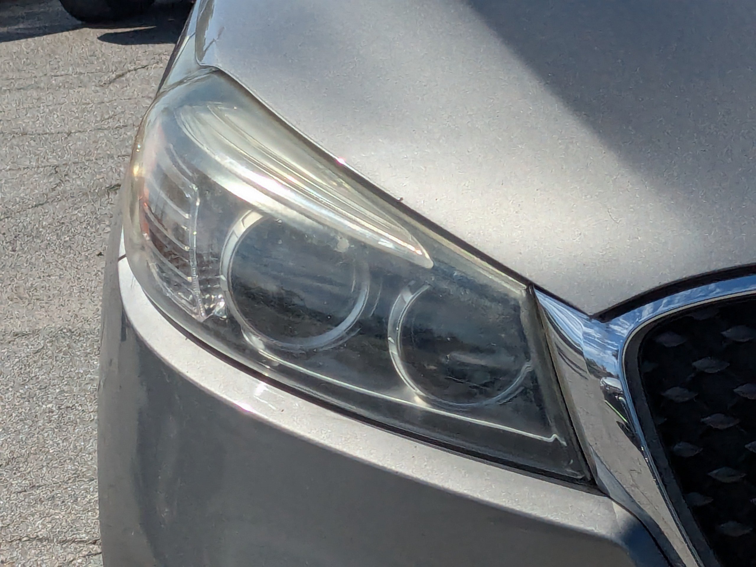 Used 2017 Titanium Silver Kia LX V6 image 10