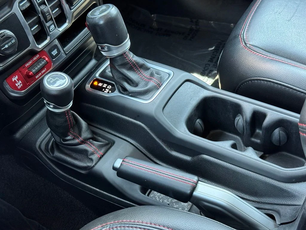 Used 2020 Gray Jeep Unlimited Rubicon image 34