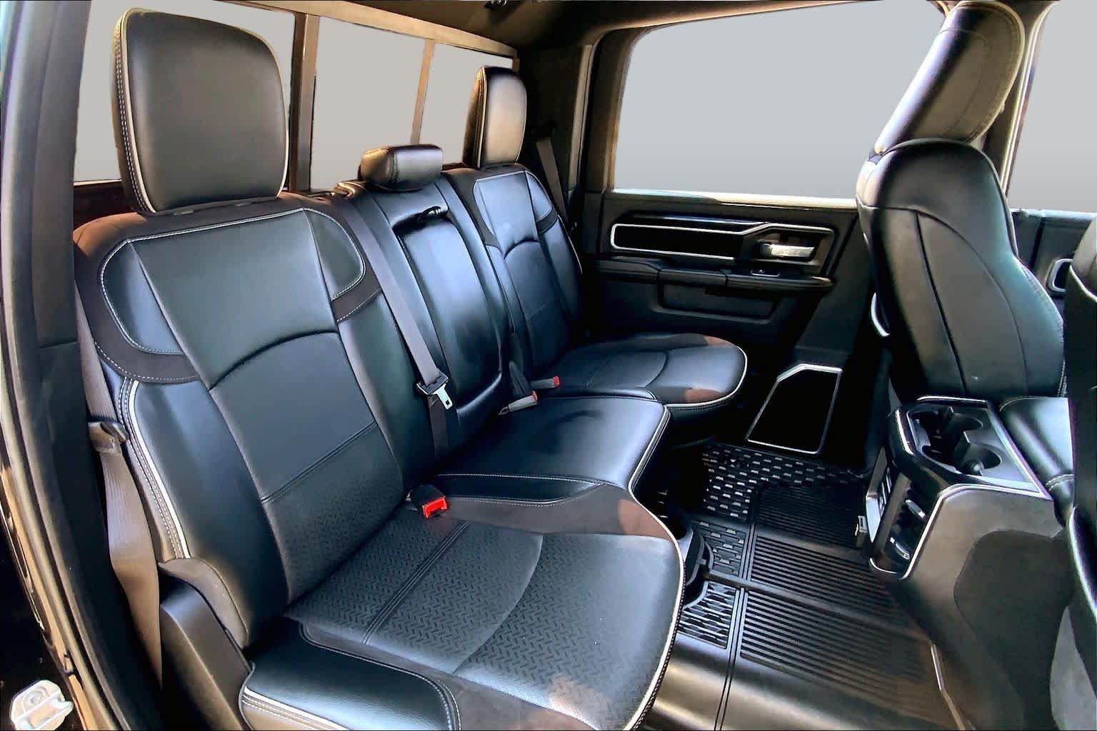 Used 2023 Diamond Black Crystal Pearlcoat Ram Laramie image 19