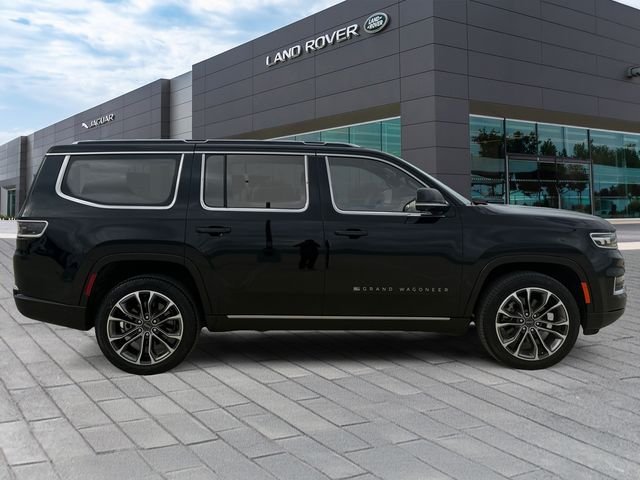 Used 2023 Black Jeep Series III image 6