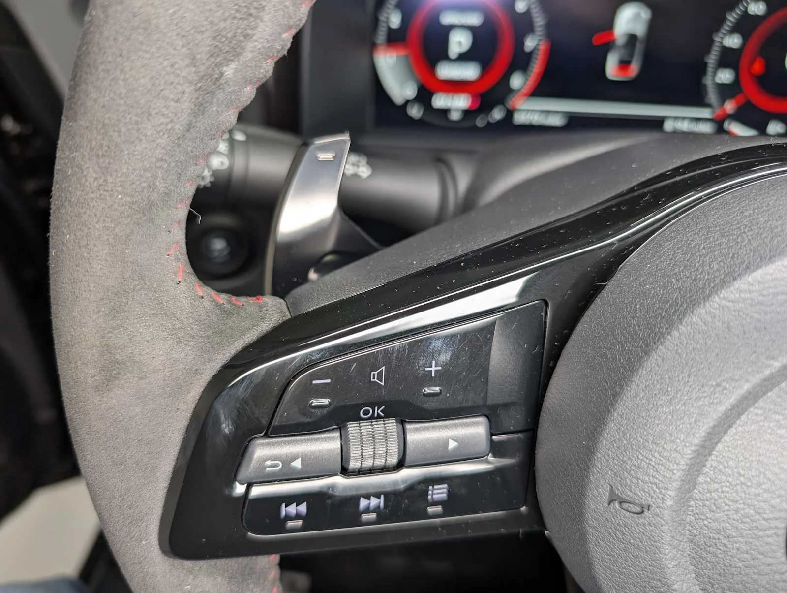 Used 2024 Black Diamond Pearl Nissan NISMO image 31