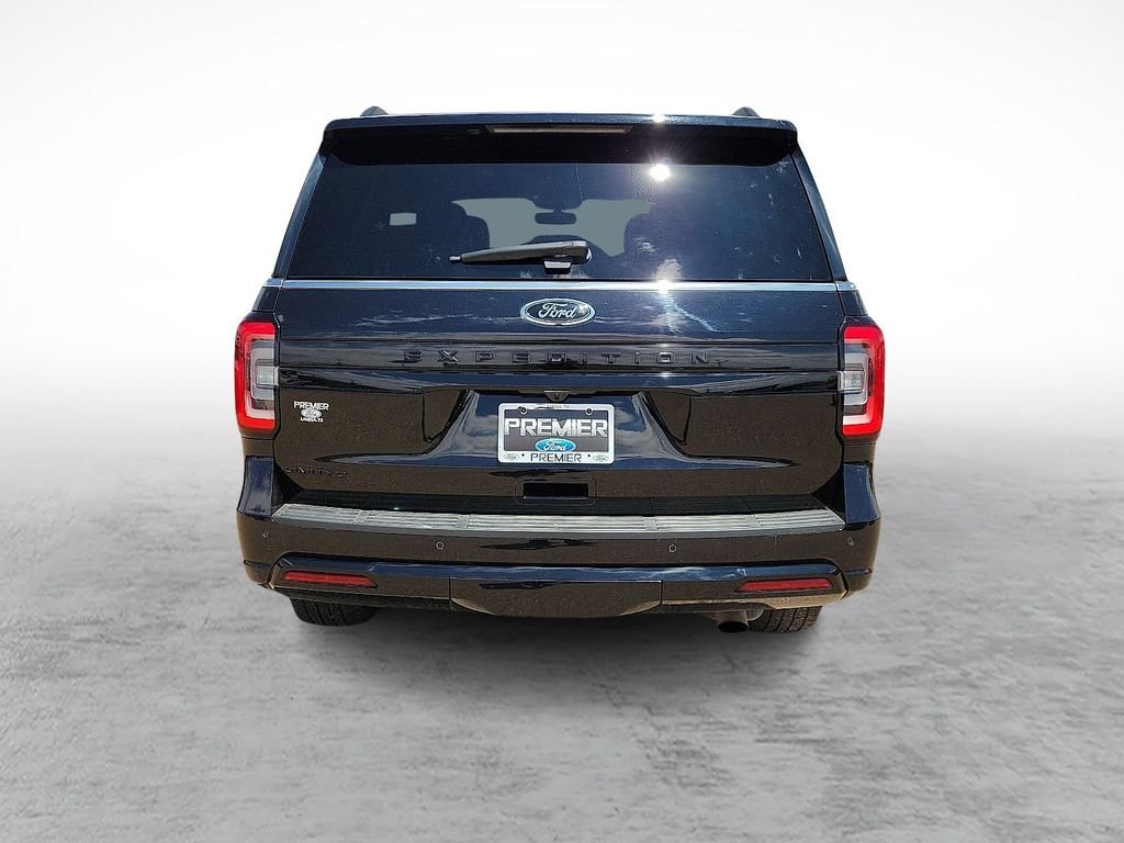 Used 2023 Black Ford Limited image 9