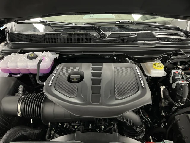 New 2026 Diamond Black Crystal Pearl-Coat Exterior Paint RAM Limited image 46