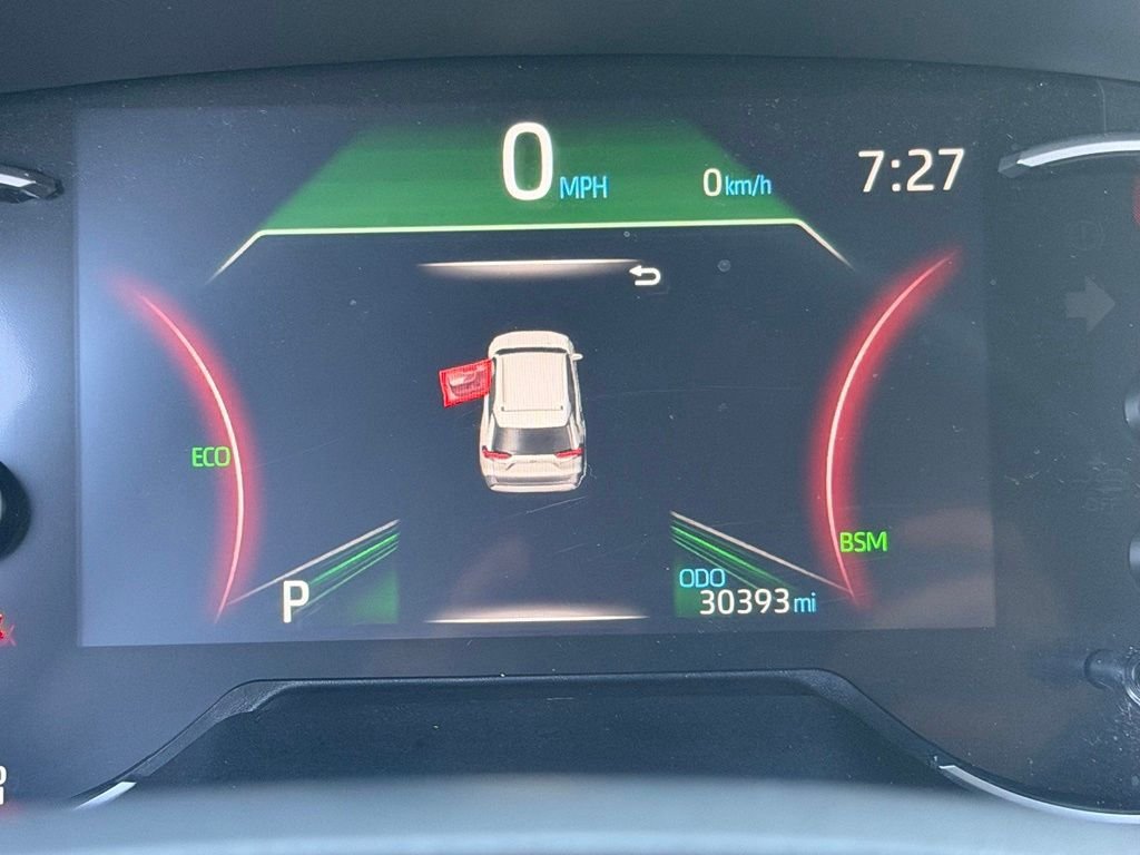 Used 2025 Ice Toyota XLE image 35