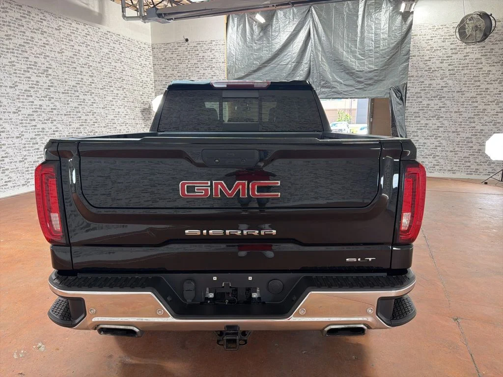 Used 2019 Black GMC SLT image 6