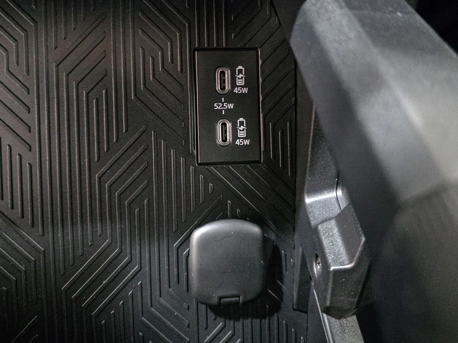 2026 Toyota Tacoma Limited - Photo 33