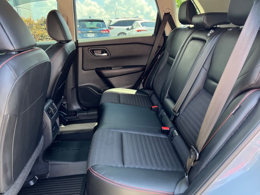 2025 Nissan Rogue Rock Creek - Photo 14