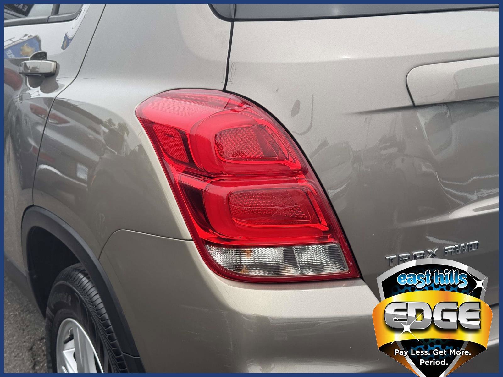 Used 2022 Stone Gray Metallic Chevrolet LT image 9
