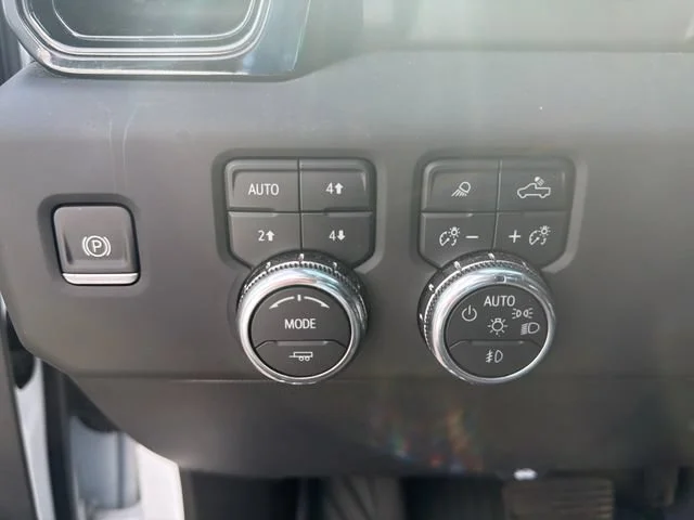Used 2024 Summit White GMC AT4 image 36