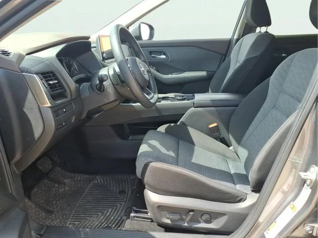 Used 2023 Gray Nissan SV Intelligent AWD image 22