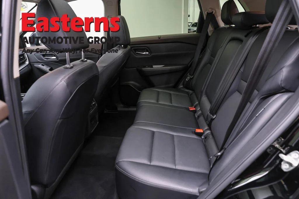 Used 2023 Black Nissan SV image 22
