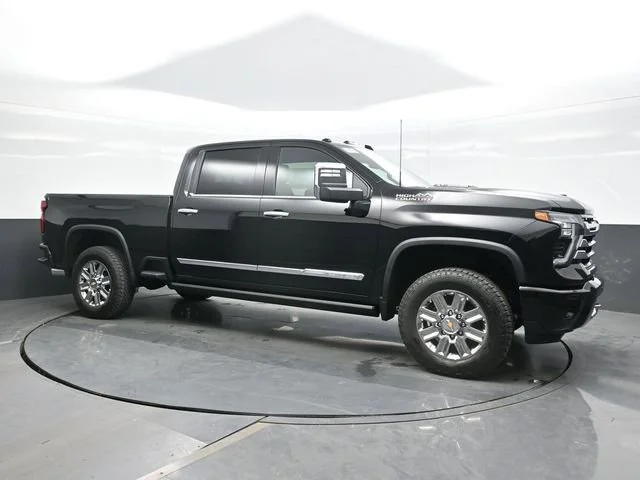 New 2026 Black Chevrolet High Country image 7