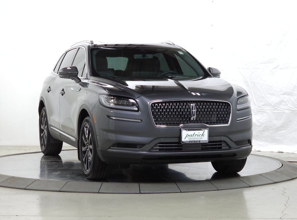 2023 Lincoln Nautilus Reserve FWD's photo
