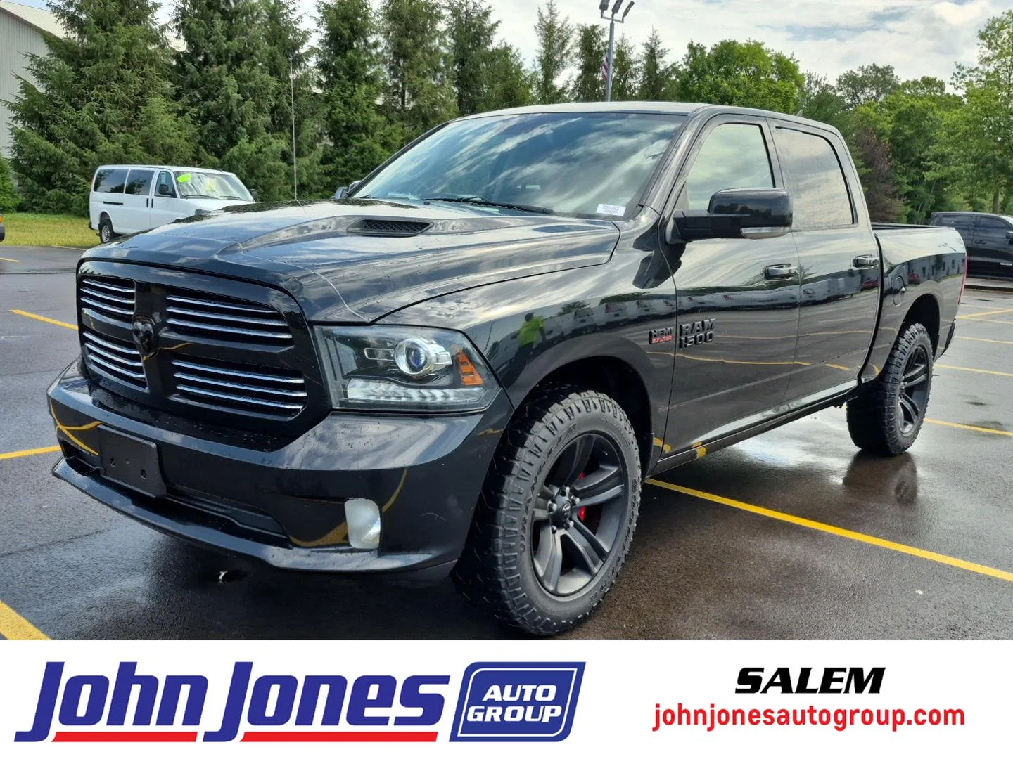 2016 RAM 1500 Sport 4x4 Crew Cab 5'7's photo