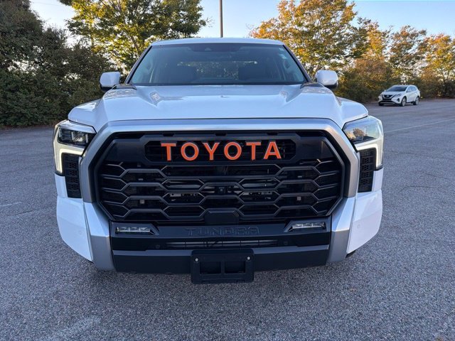 Used 2024  Toyota Limited image 4