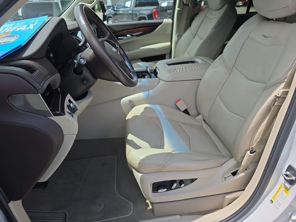 Used 2017 White Cadillac Base image 11