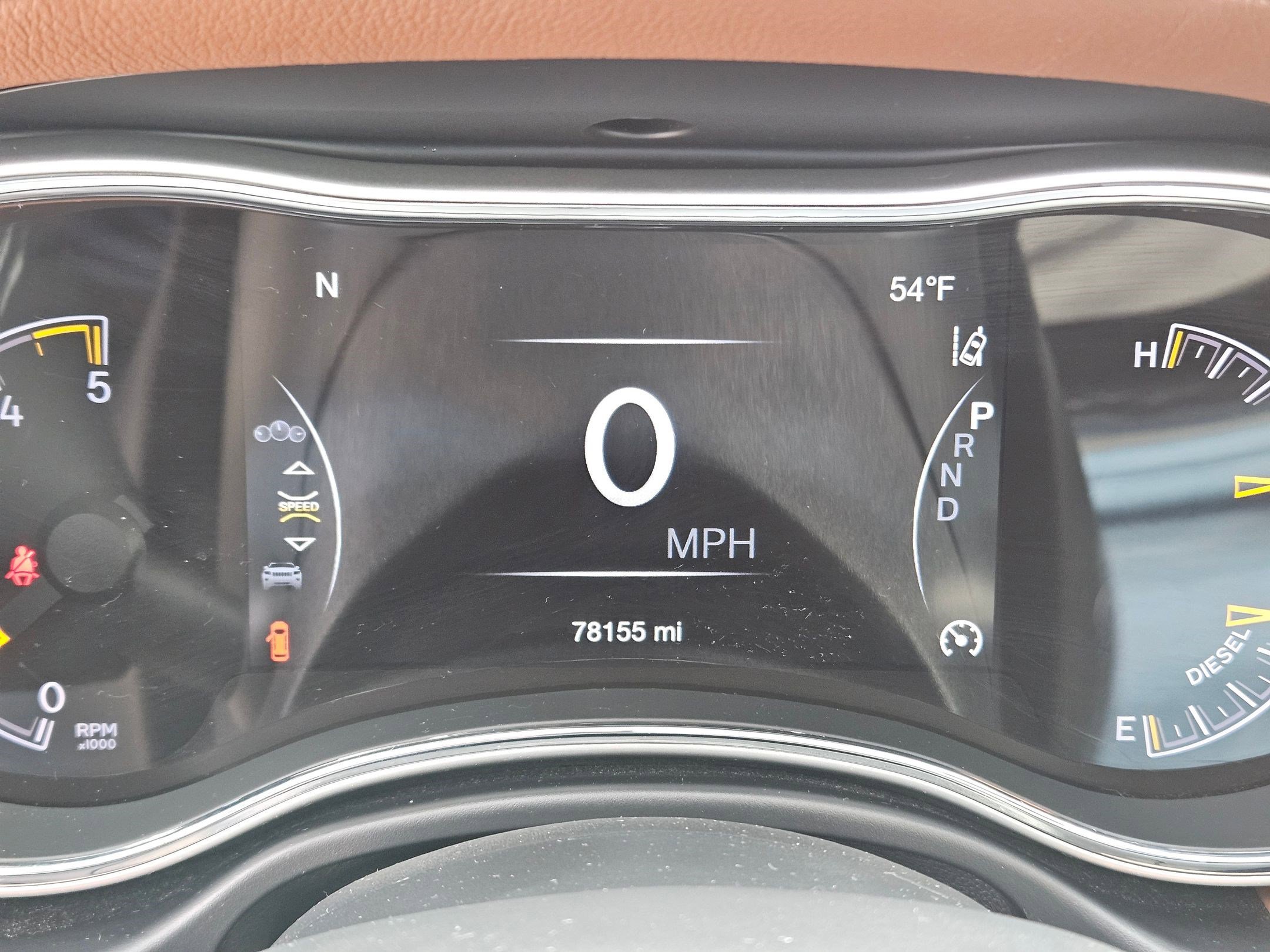 Used 2018 Ivory 3-Coat Jeep Summit image 22