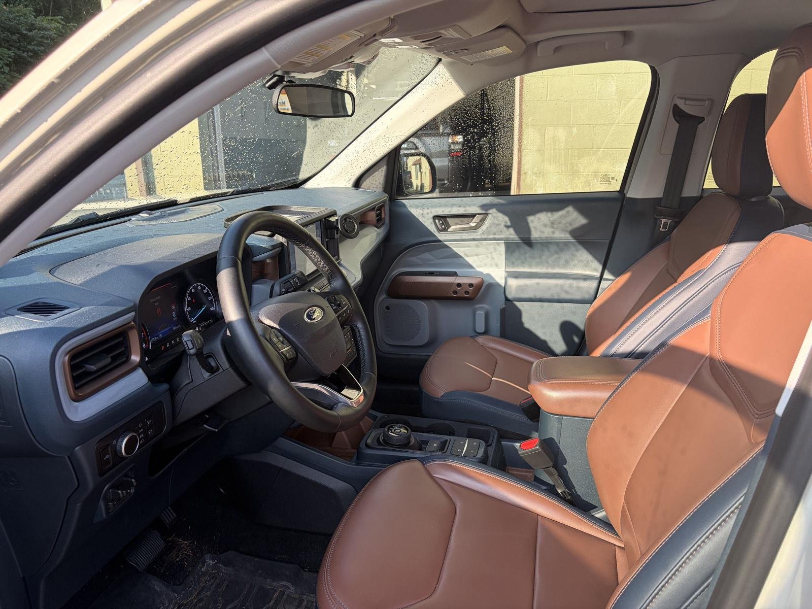 Used 2024 Terrain Ford LARIAT image 11