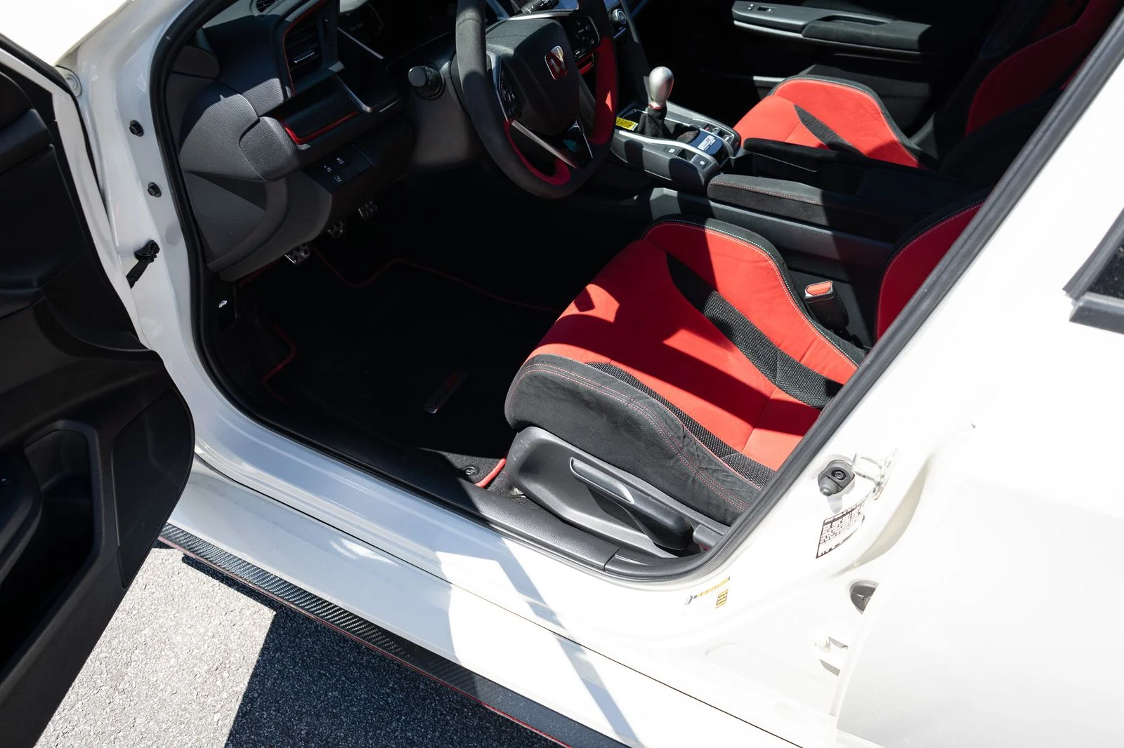 Used 2021 White Honda Touring image 18