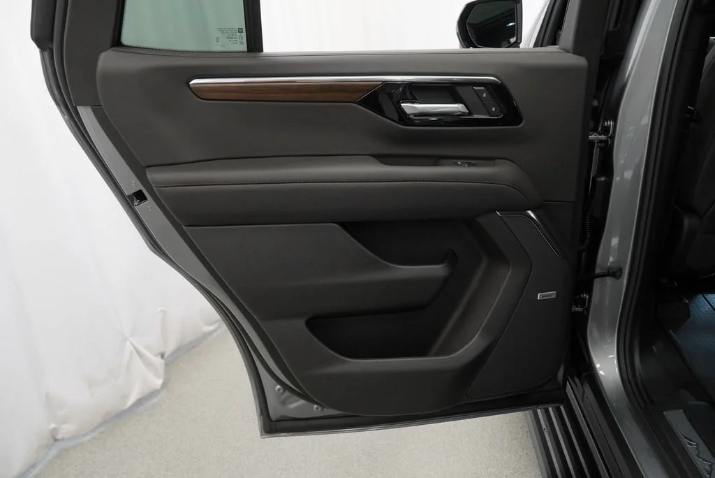 New 2026 Sterling Gray Metallic Chevrolet High Country image 26