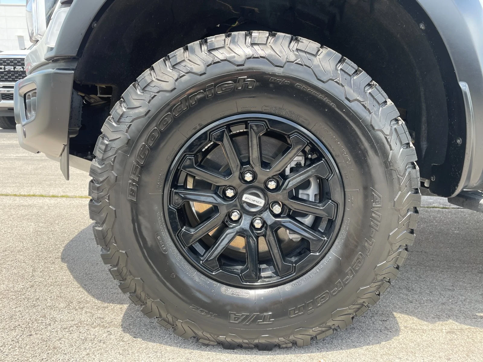 Used 2024 White Ford Raptor image 32