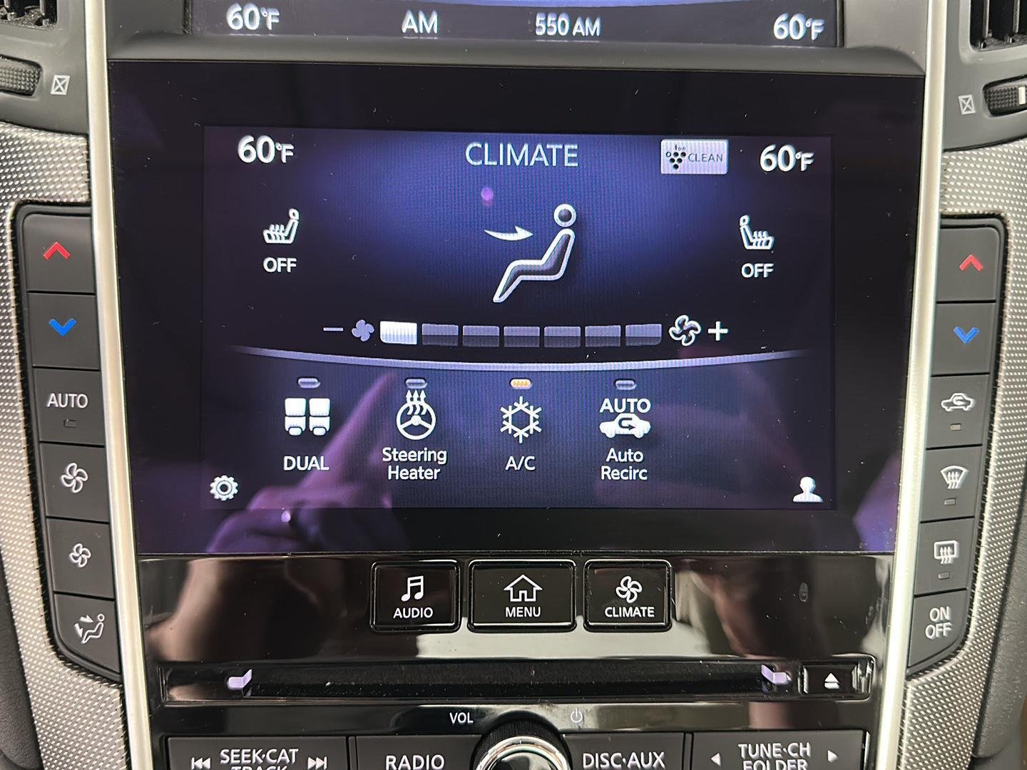 Used 2017 Black Obsidian INFINITI 2.0t Premium image 19