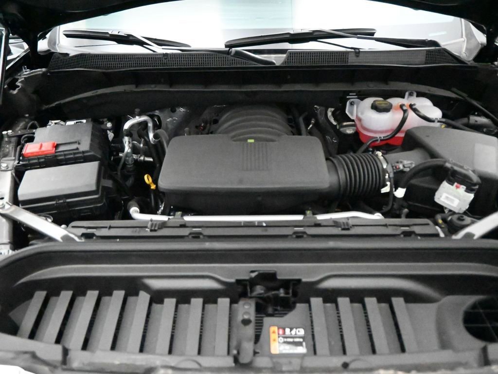New 2026 Onyx Black GMC SLT image 25