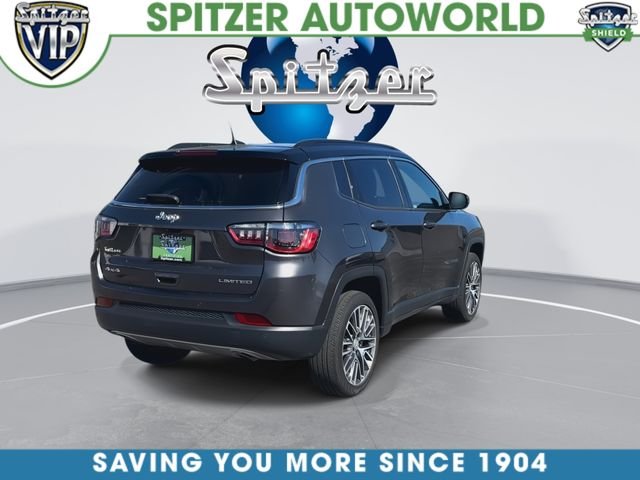 Used 2023 Gray Jeep Limited image 9