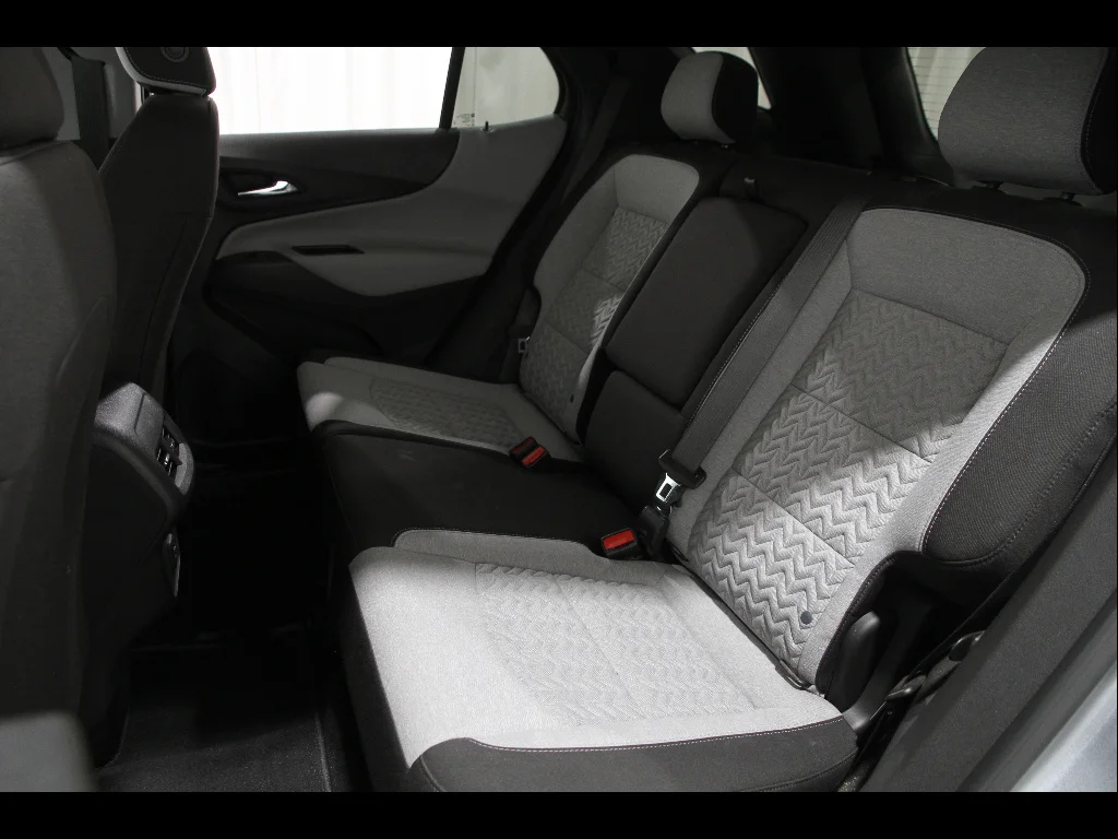 2023 Chevrolet Equinox LS - Photo 19