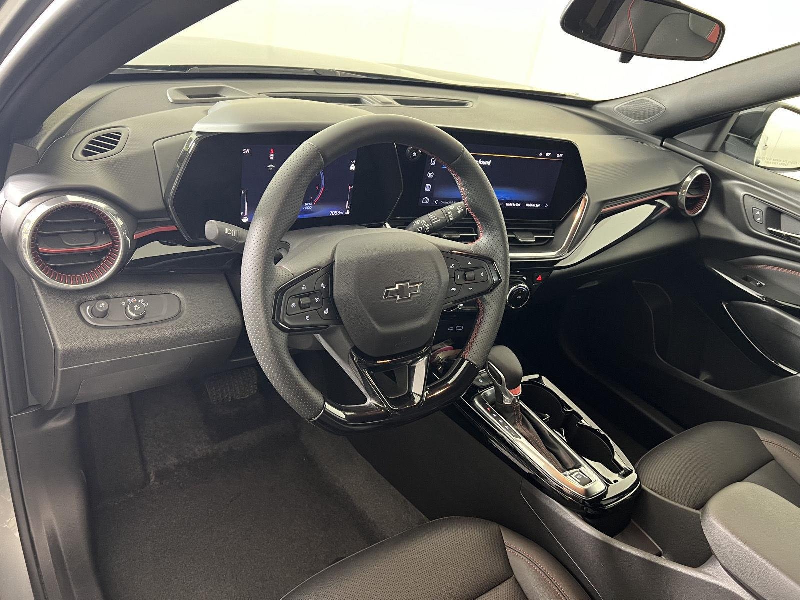 Used 2025 Sterling Gray Metallic Chevrolet 2RS image 3