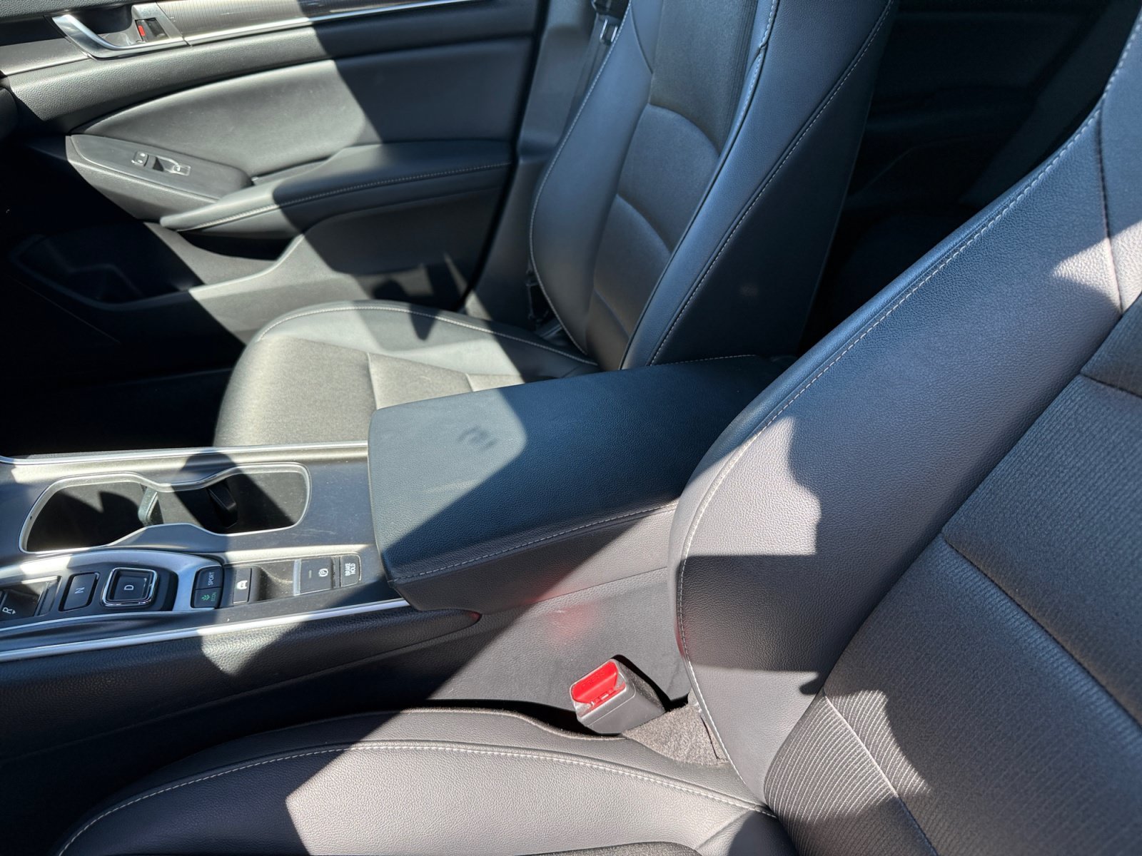 Certified Used 2022 Gray Pearl Honda Sport image 14