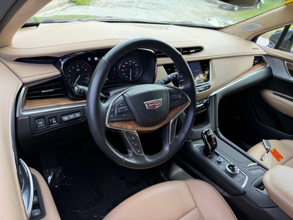 Certified Used 2023 Wilder Metallic Cadillac Premium Luxury image 4