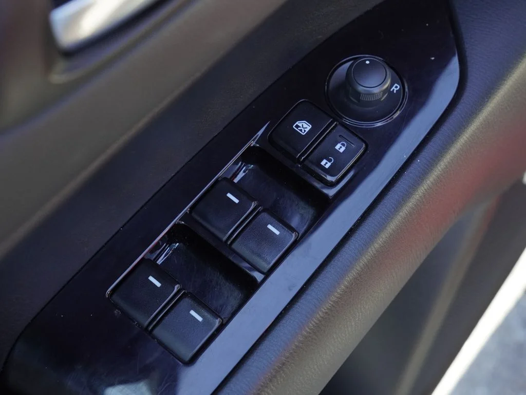 Used 2019 Red Mazda Touring image 8