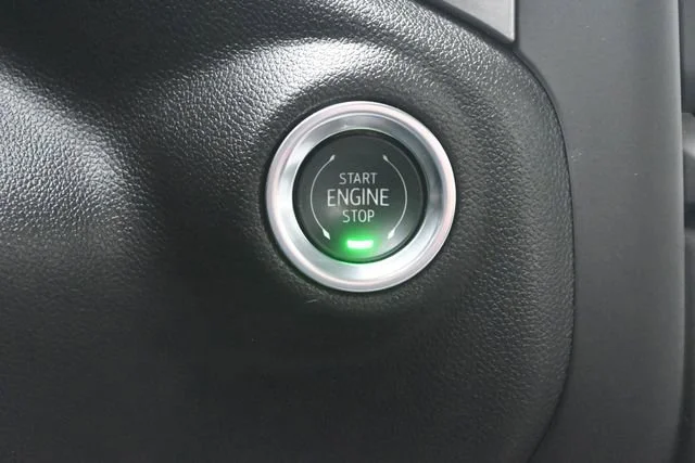 Used 2025 Summit White Chevrolet Custom image 20